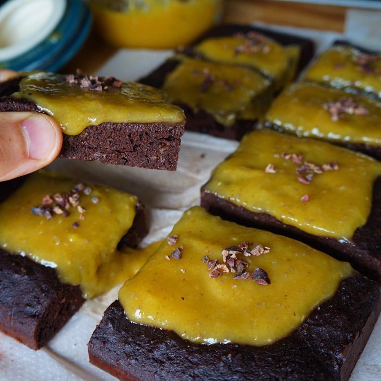 Brownie de dátiles y chocolate